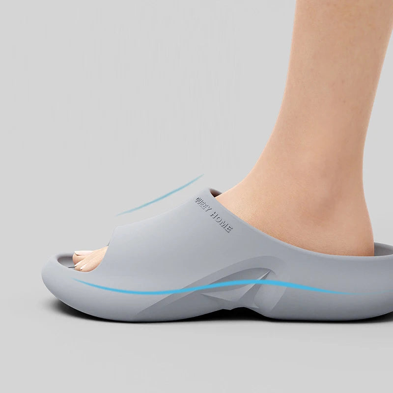 2025 Summer Men Sandals Antislip Casual Beach Shoes Open Toe Breathable Bathroom Slippers Platform Cozy Men Slippers